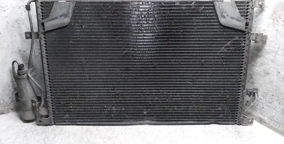 A/C cooling radiator (condenser)