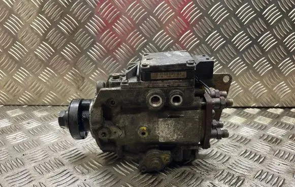 Opel Astra G Fuel injection high pressure pump 0470504011