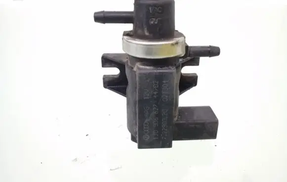 Volkswagen Golf IV Turbo solenoid valve 1J0906627 72290320 02T304