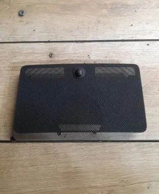 Mercedes-Benz C W204 Dash center speaker trim cover A2046800489 125761