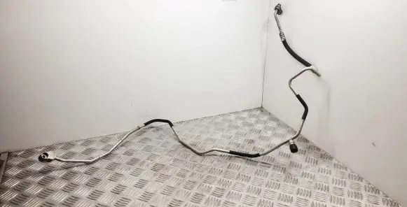Audi TT TTS Mk2 Air conditioning (A/C) pipe/hose
