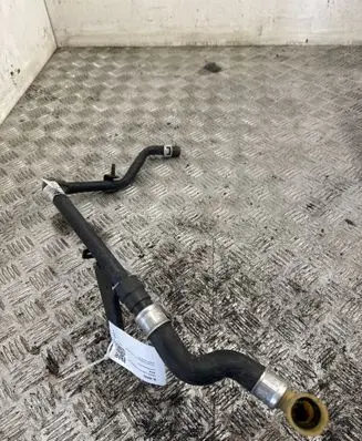 Ford Mustang VI Engine coolant pipe/hose GR3318K582AB