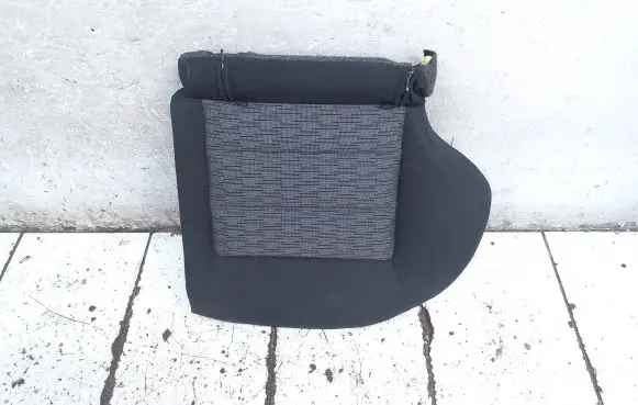 Skoda Octavia Mk2 (1Z) Rear seat 