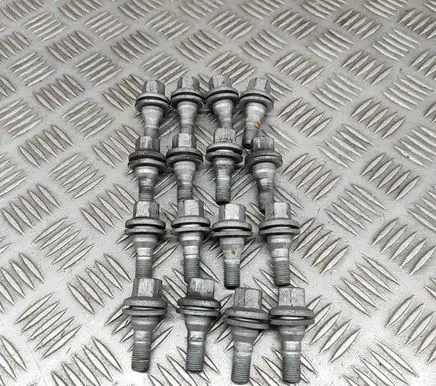 Citroen C5 Aircross Nuts/bolts 9817024580