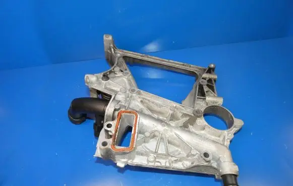 Mercedes-Benz C W205 Water pump A6512012209