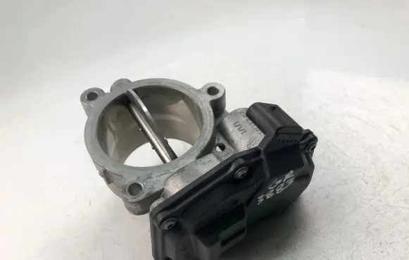 Volvo S90, V90 Throttle valve 31459842