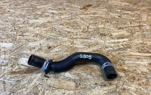 Toyota Yaris Cross Engine coolant pipe/hose