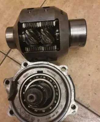 Audi A6 S6 C4 4A Differential lock switch 01E301315A