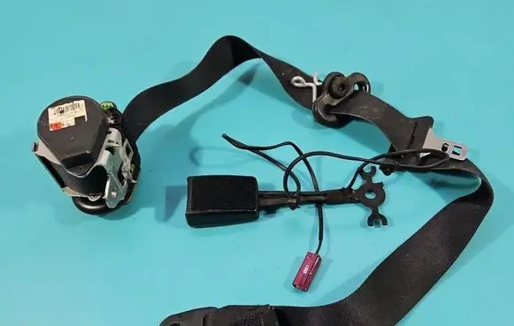 Ford Mondeo MK IV Front seatbelt 6G9N61295AFW IMPRK1579755