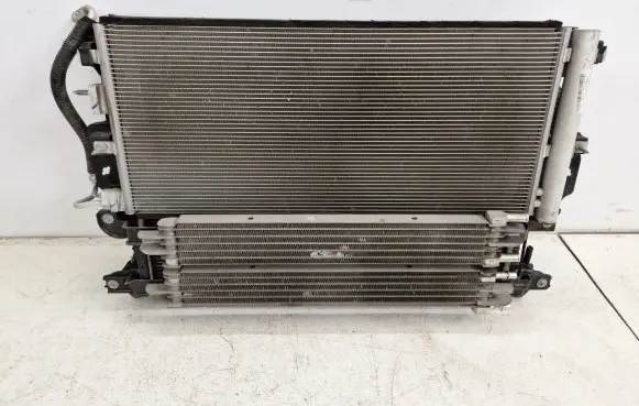 Ford Fusion II Radiator set HG9H19710 HG9H19710AA DG938005