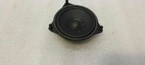 Mercedes-Benz C W205 Dash center speaker trim cover A2228200202