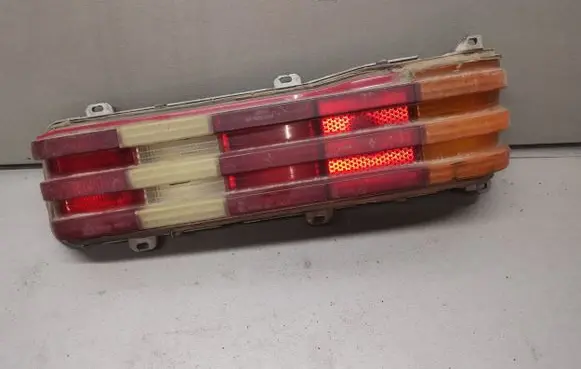 Mercedes-Benz W123 Rear/tail lights