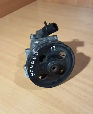 Ford Mondeo MK IV Power steering pump 6G913A696CE 2Z183030 B4911041938