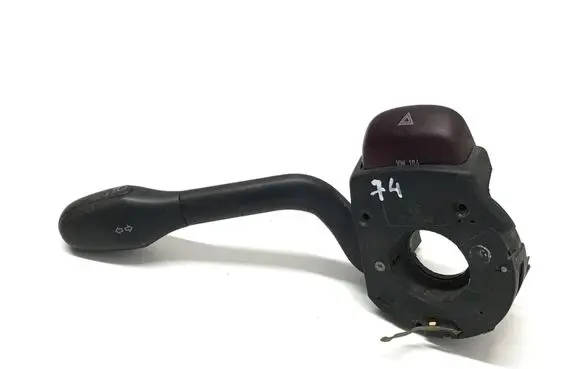 Volkswagen Golf III Indicator stalk DOTSAEQB91 DOTSAEQC88S97