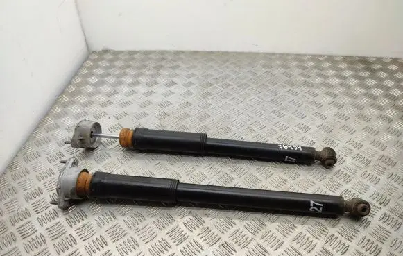 Mercedes-Benz GLK (X204) Rear shock absorber/damper A2043200531