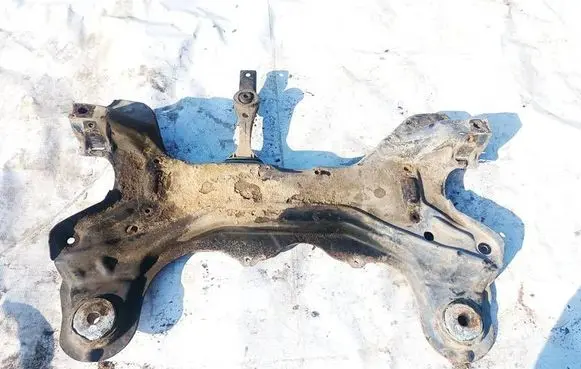 Volkswagen Golf IV Front subframe