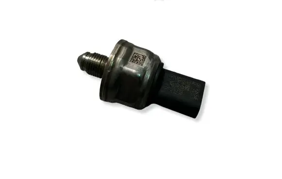 Porsche Cayenne (9Y0 9Y3) Fuel pressure sensor 06L906054E