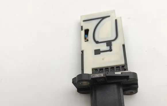 Fiat Talento Mass air flow meter 226807131R 93450753 H8201267959