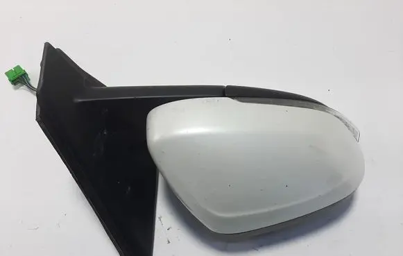 Volvo V40 Front door electric wing mirror 4305260