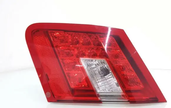 Mercedes-Benz E W212 Tailgate rear/tail lights A2129060458