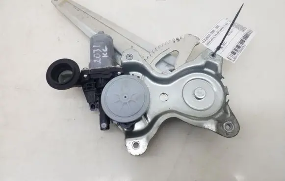 Lexus GS 300 350 430 450H Rear door window regulator with motor