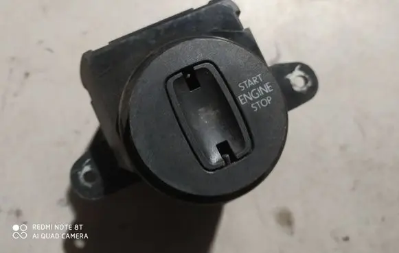 Volkswagen Touareg II Ignition lock 7P6905843C