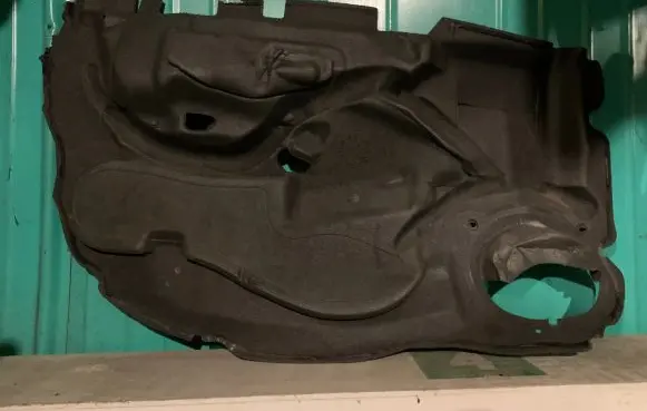 Mercedes-Benz C W203 Front door speaker cover trim A2037270287