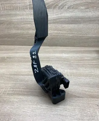 Opel Zafira A Accelerator throttle pedal 9202341