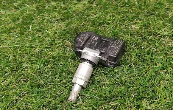 Nissan Altima Tire pressure sensor 407003JA0B