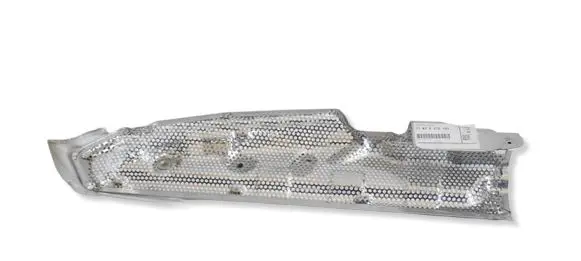 BMW 5 G30 G31 G38 Heat shield in engine bay 8570153