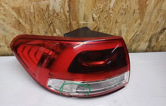 KIA Sorento Rear/tail lights 92401C51