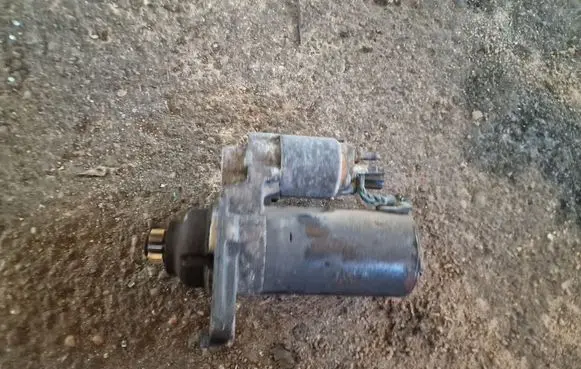 Volkswagen PASSAT B6 Starter motor