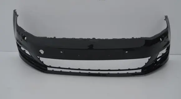 Volkswagen Golf VII Front bumper