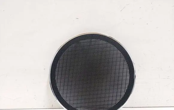 Mercedes-Benz C W204 Front door speaker cover trim A2047270079