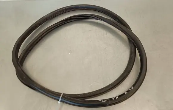 BMW X3 F25 Front door rubber seal 