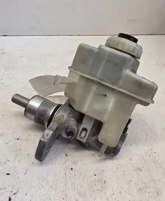 BMW 7 E65 E66 Master brake cylinder 320671502