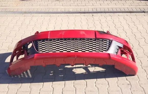 Volkswagen Scirocco Front bumper