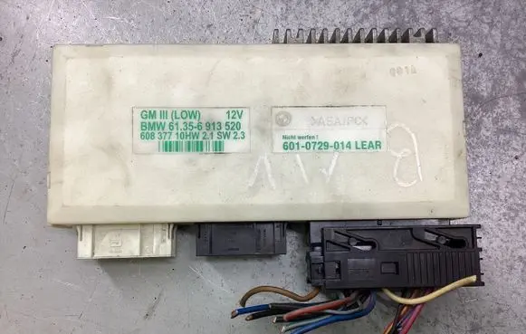 BMW 5 E39 Comfort/convenience module 61356913520 6010729014 60837710HH