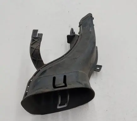 Brake cooling air channel/duct