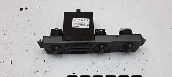 KIA Sedona Climate control unit