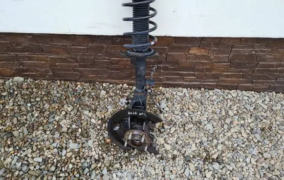 Ford Kuga II Front wheel hub spindle knuckle