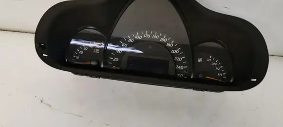 Mercedes-Benz C W203 Speedometer (instrument cluster) A2035404511
