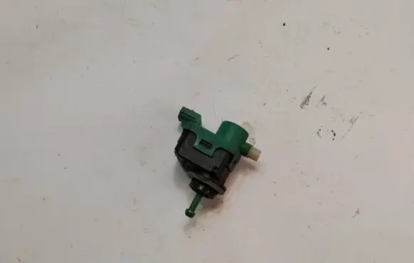 Renault Master III Headlight level adjustment motor 8200501939