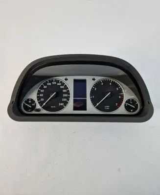 Mercedes-Benz B W245 Speedometer (instrument cluster) a1695403948