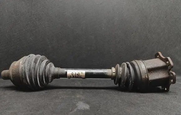 Audi A8 S8 D3 4E Front driveshaft 4E0407272Q