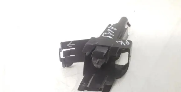 Nissan Qashqai Headlight washer spray nozzle 28646JD000 011008
