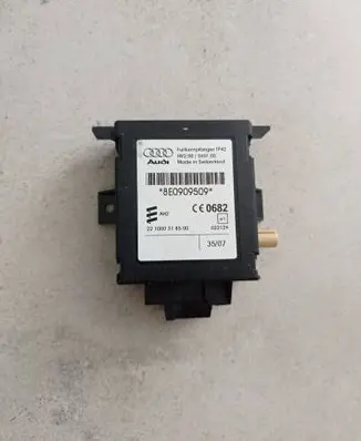 Audi A4 S4 B7 8E 8H Other control units/modules 8E0909509 221000318500