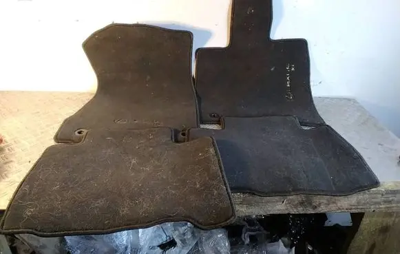 Lexus IS III XE30 Car floor mat set 