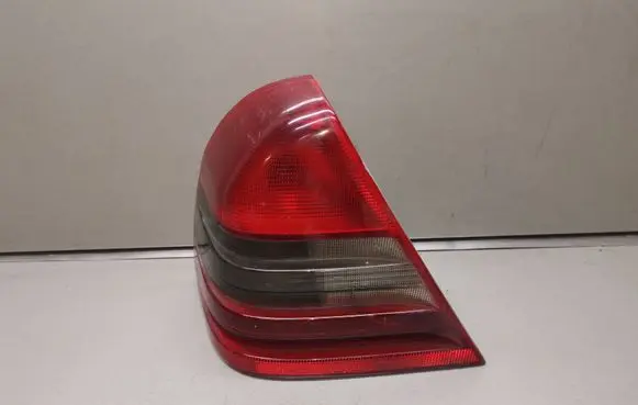 Mercedes-Benz C W202 Rear/tail lights 2028200964