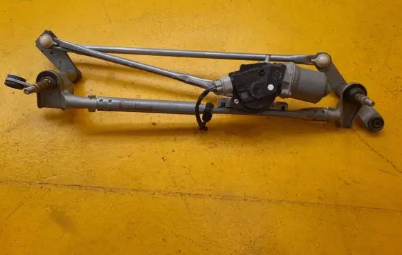 Jaguar E-Pace Front wiper linkage and motor J9C317500AA AV1590609020